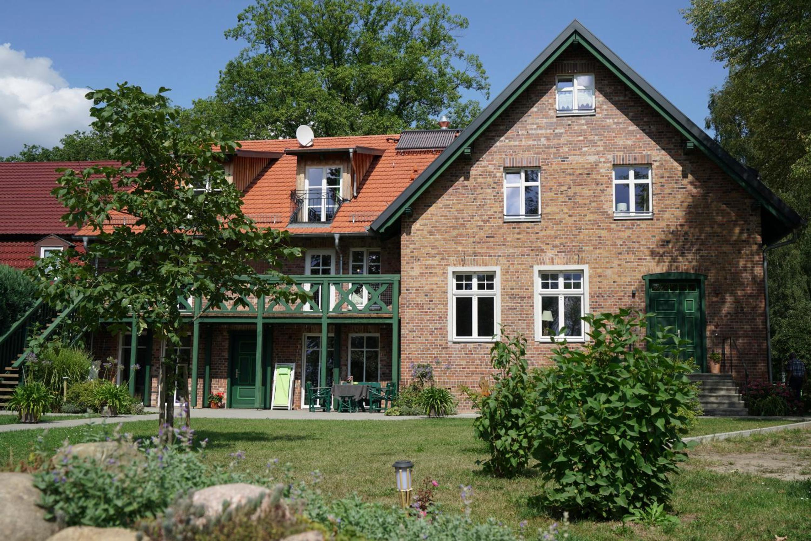 Photo 18