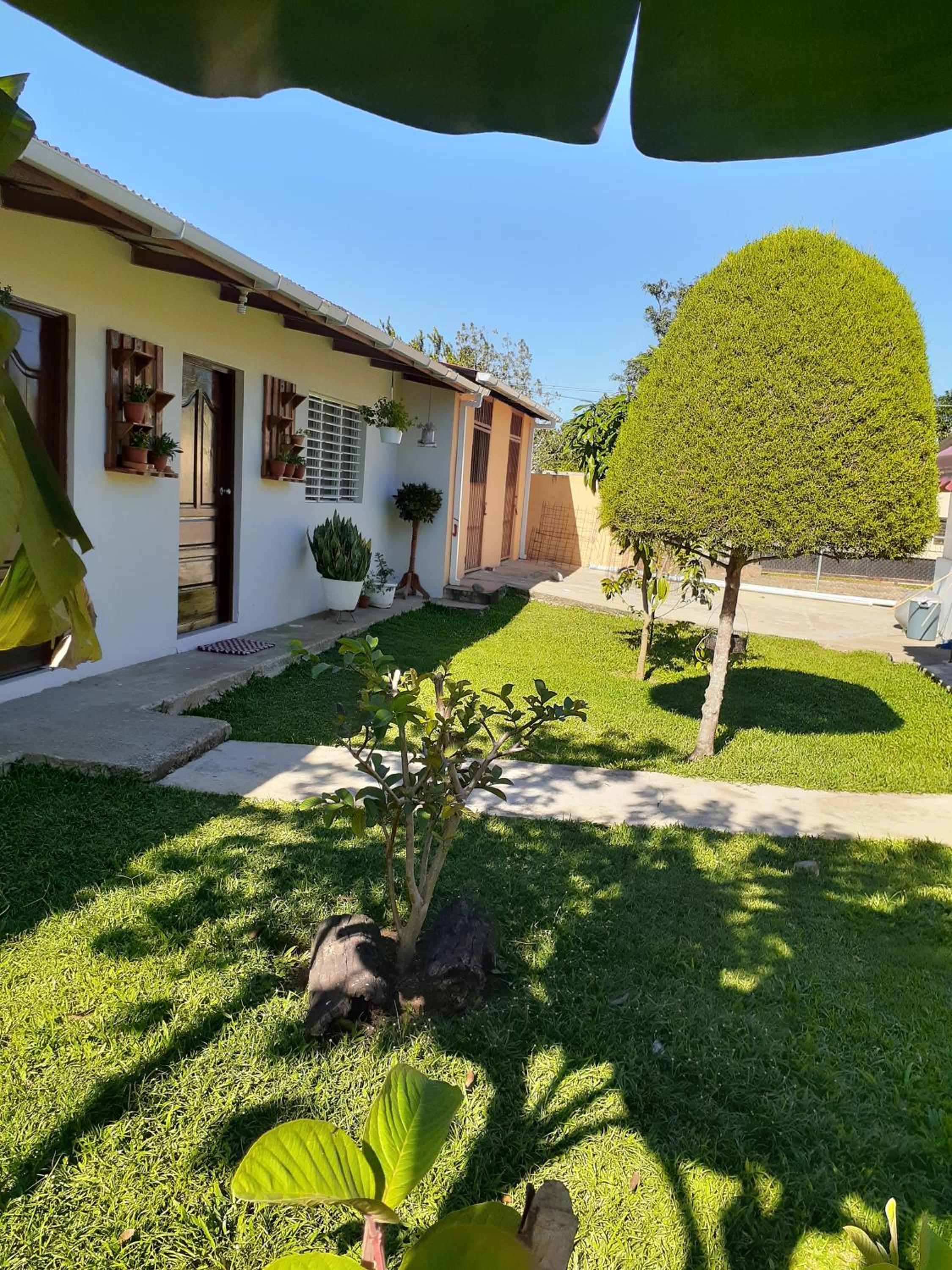 Hotel CASITA HOGAREÑA JARABACOA (independent entrance) - Image 1