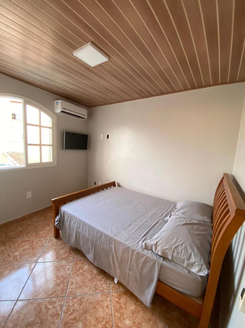 CASA COM PISCINA EM ARRAIAL DO CABO