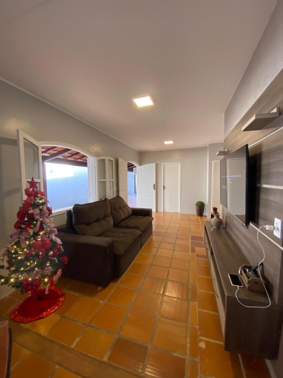 CASA COM PISCINA EM ARRAIAL DO CABO