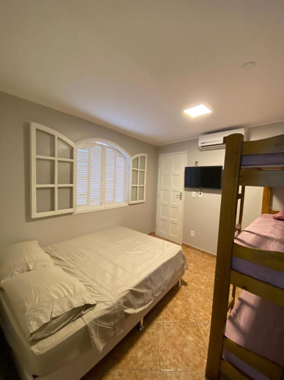 CASA COM PISCINA EM ARRAIAL DO CABO