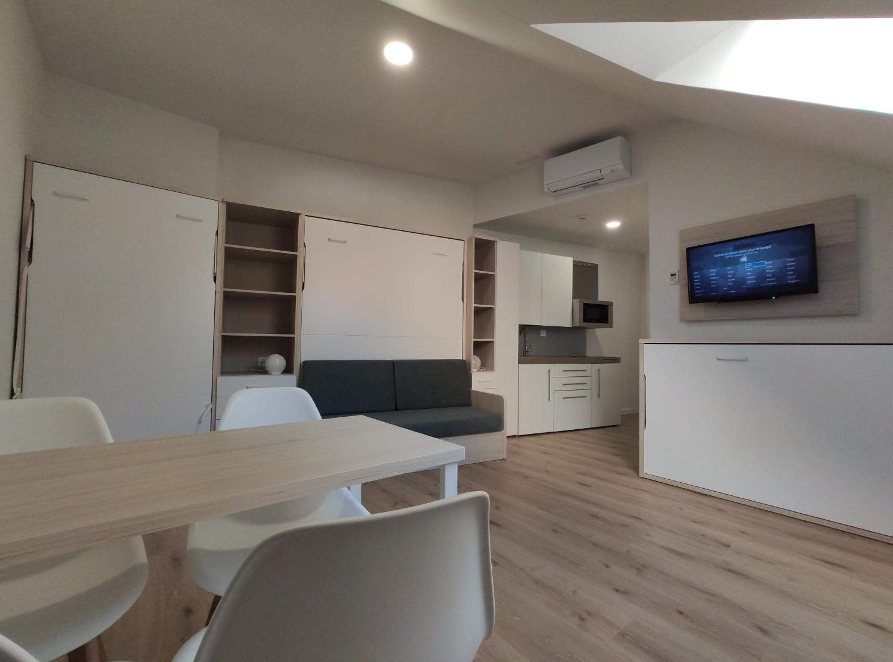 Photo 76