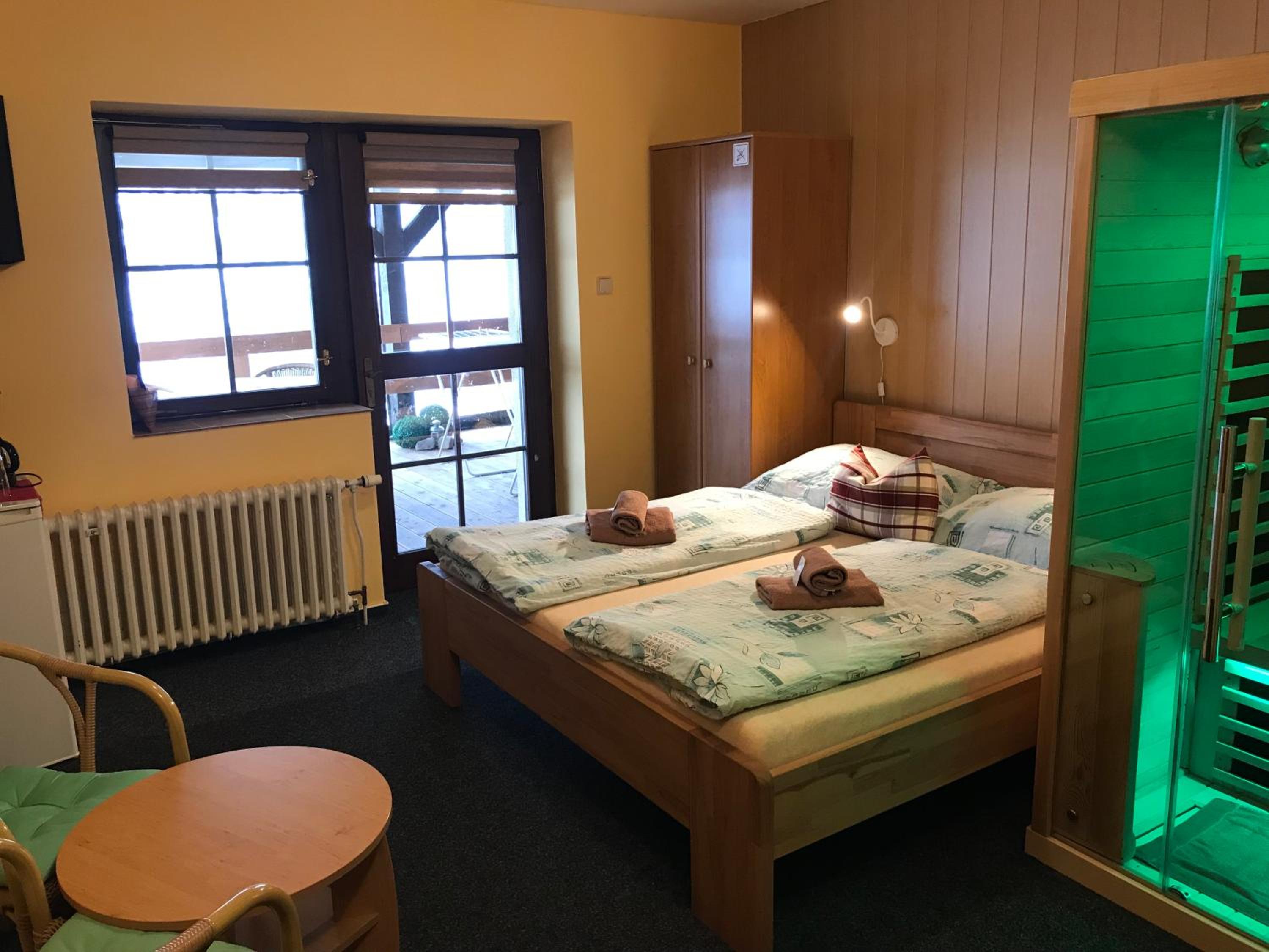 Pension Aura Špičák, některé pokoje se saunou