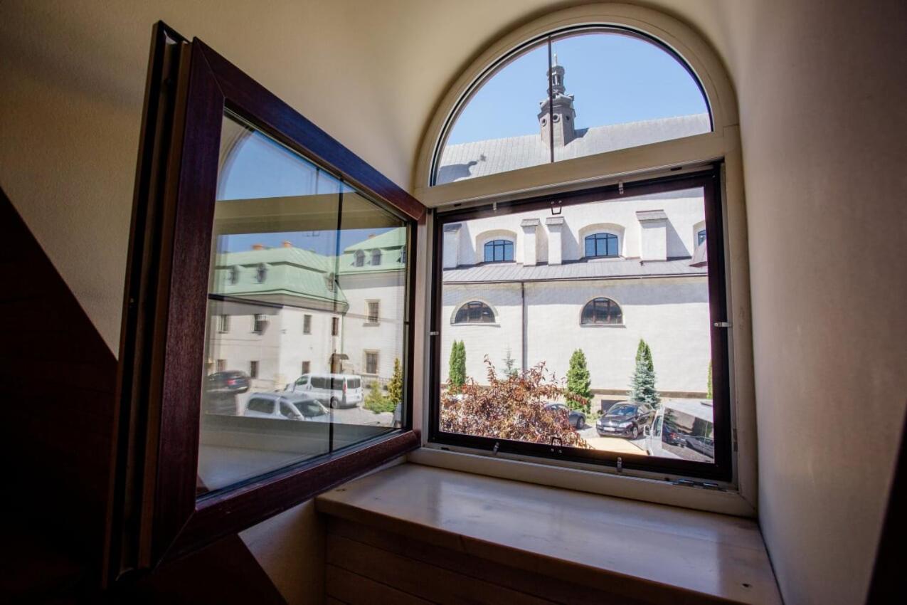 Guest House "Arkhistratyg"
