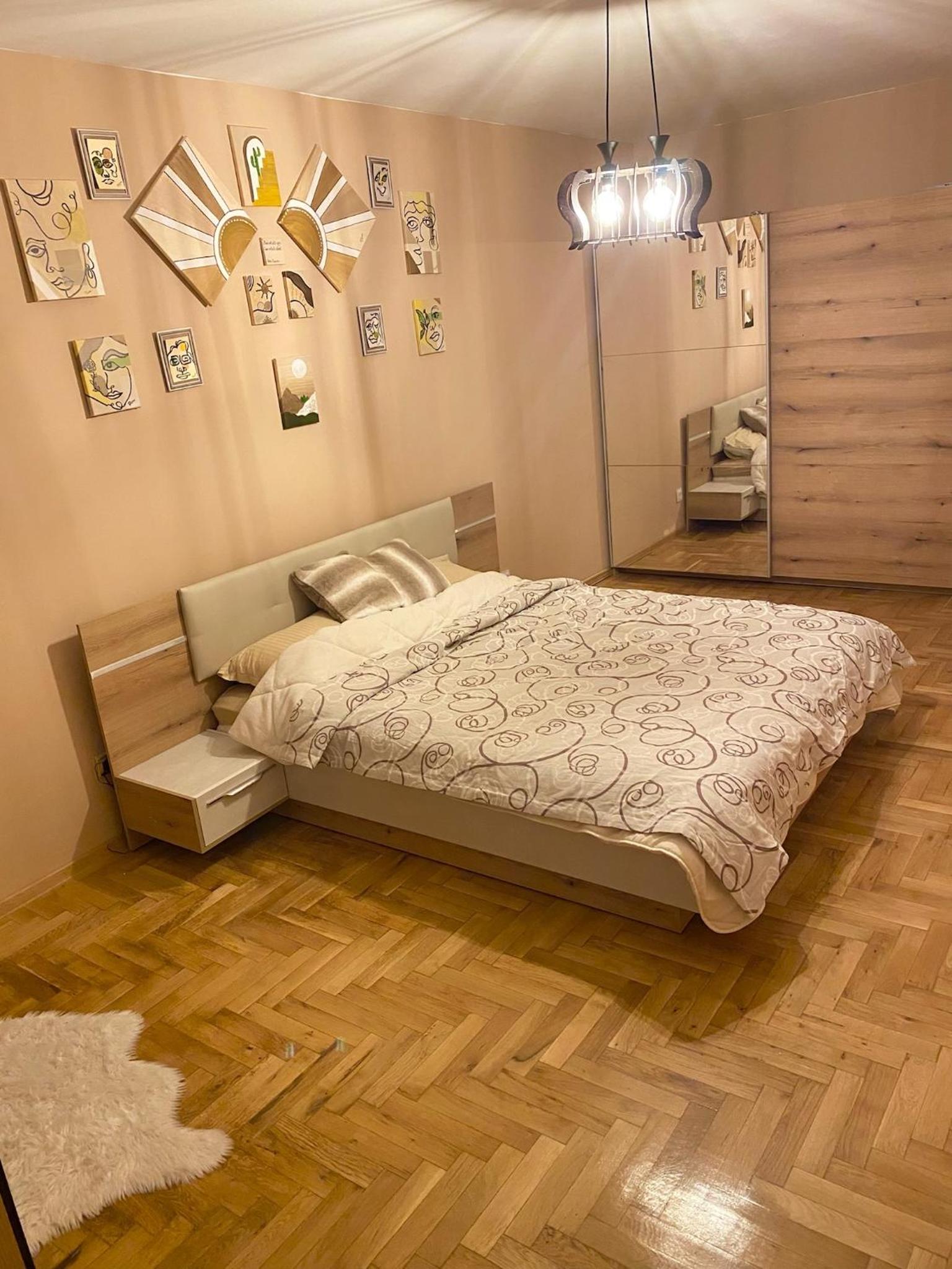 Spacious Apartment next to South Park Просторен Апартамент до Южен Парк Top Location view 2