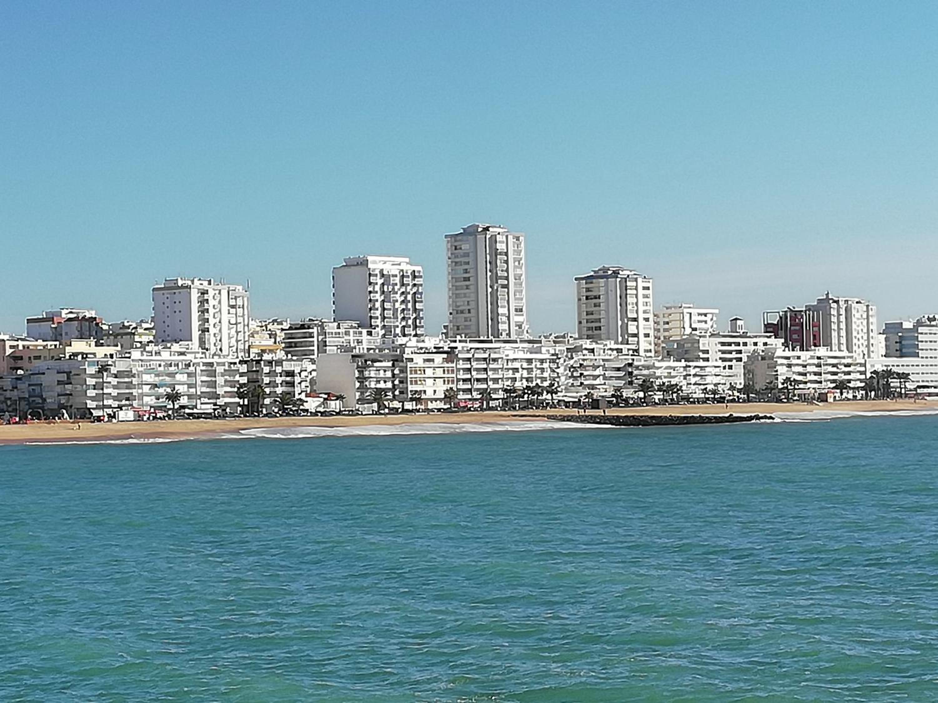 Mira Praia, Sunny and Sea