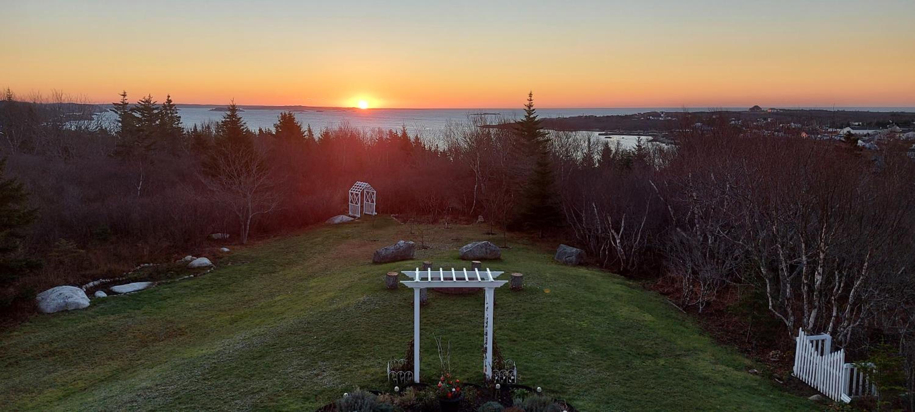 Panorama Sunrise House