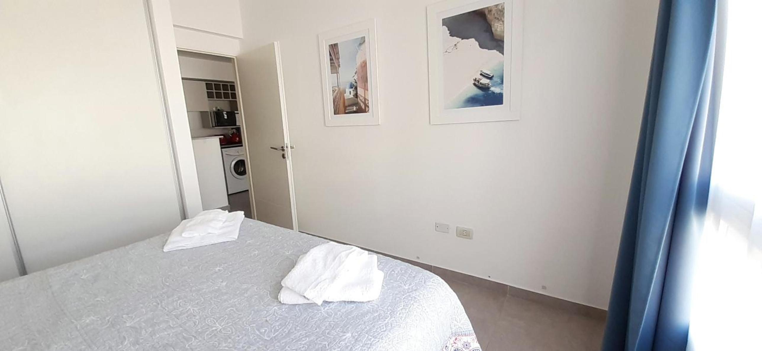 Departamento moderno, alegre y soleado en el corazón de Almagro dos ambientes
