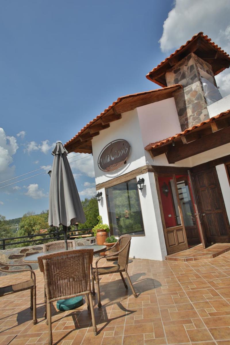 outdoor BBQ area