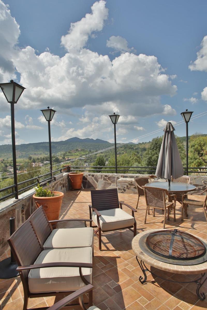outdoor BBQ area
