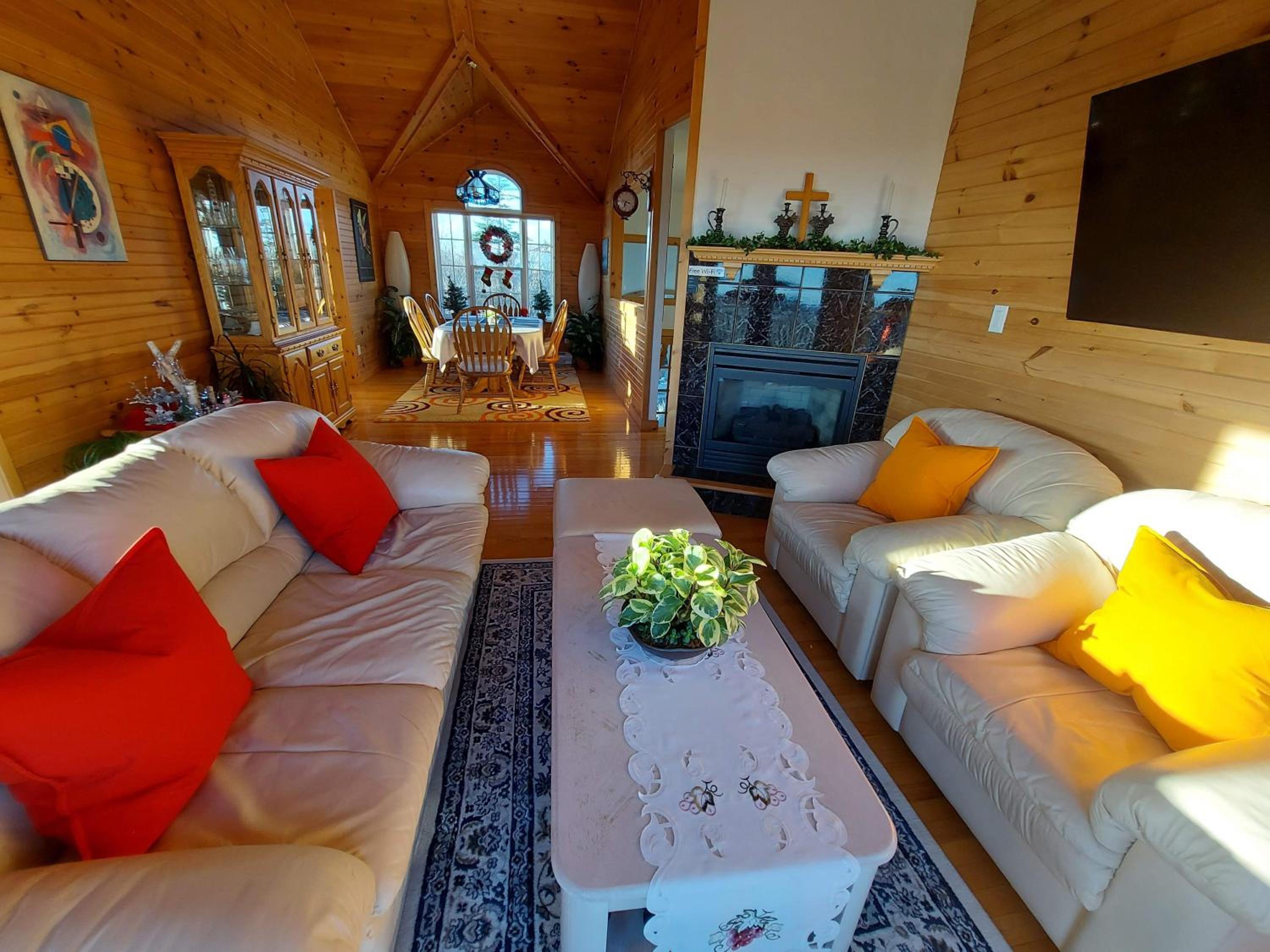 Panorama Sunrise House