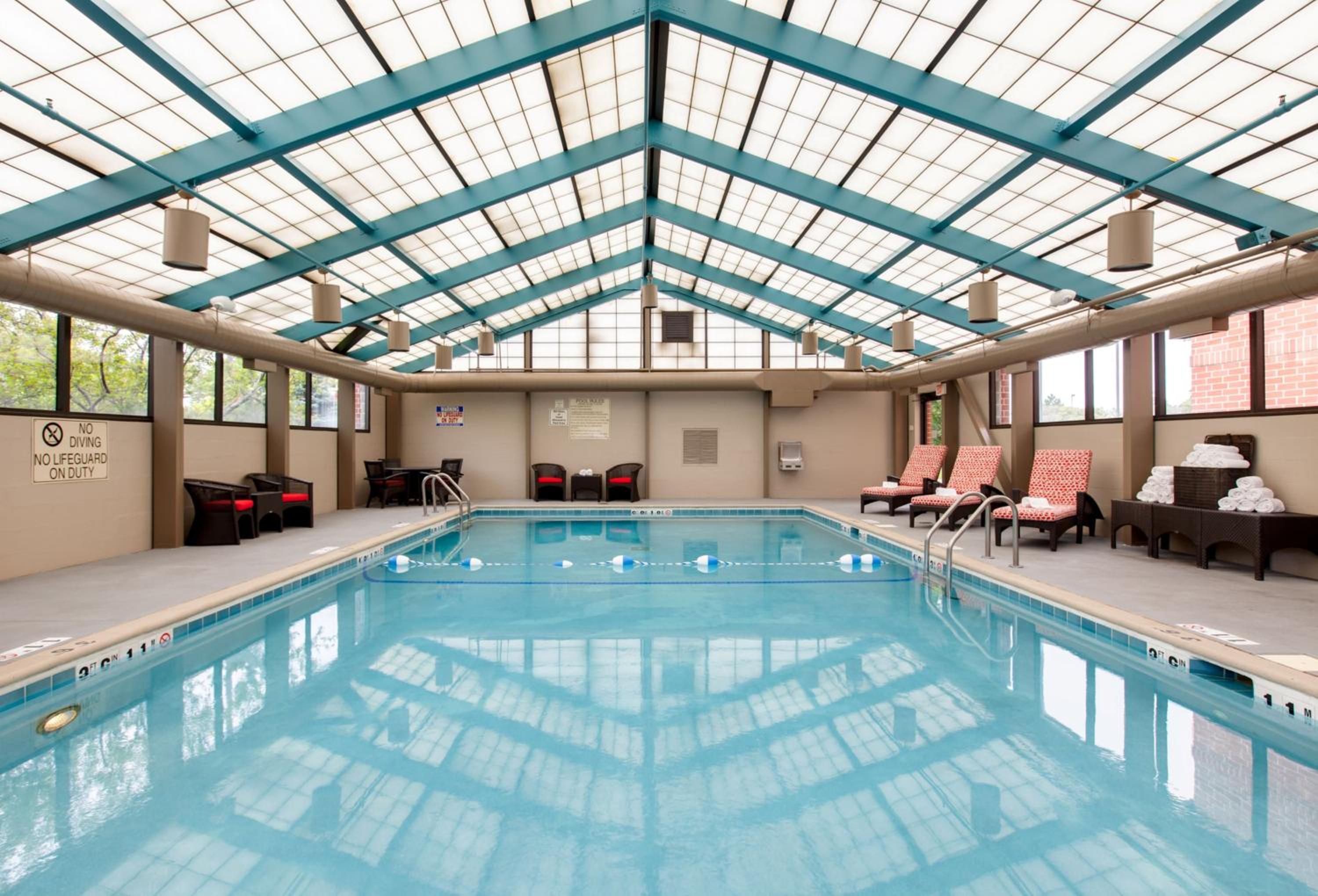 Hotel Indigo Chicago - Vernon Hills, an IHG Hotel - Property Image 1