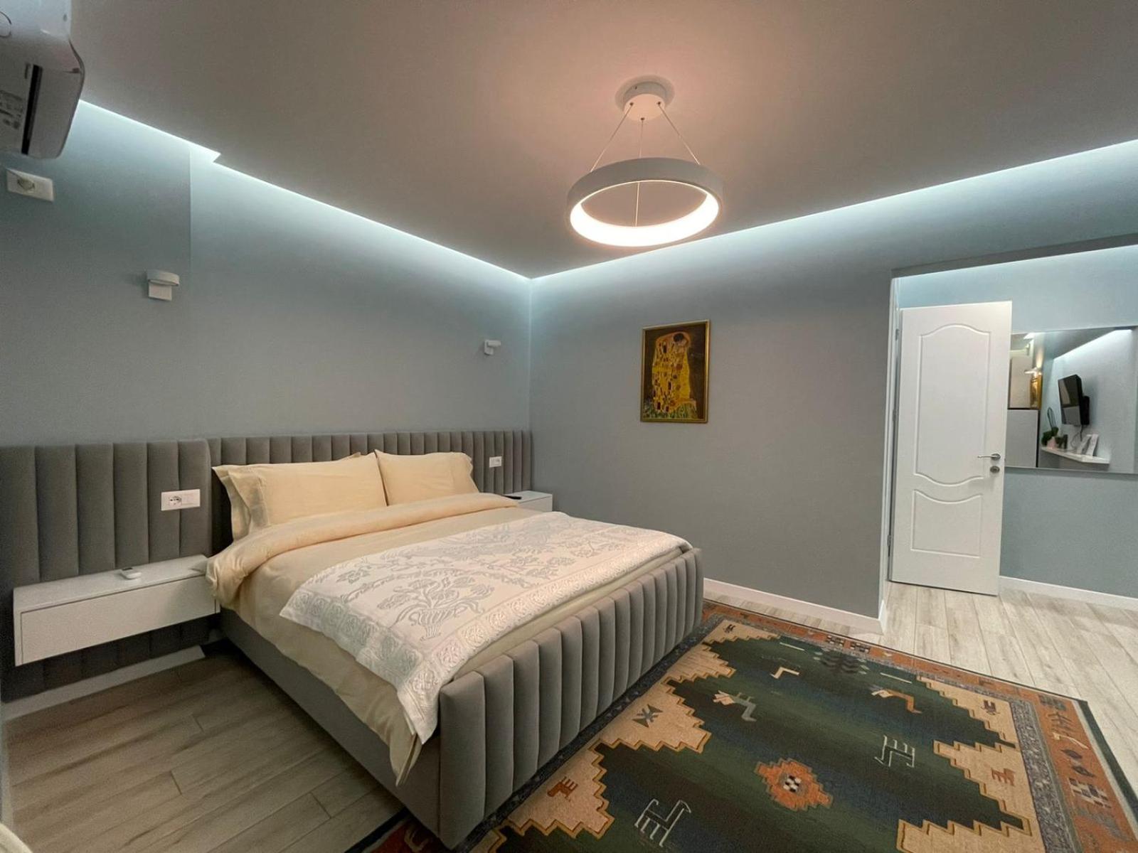 Comfort Apartment In City Center