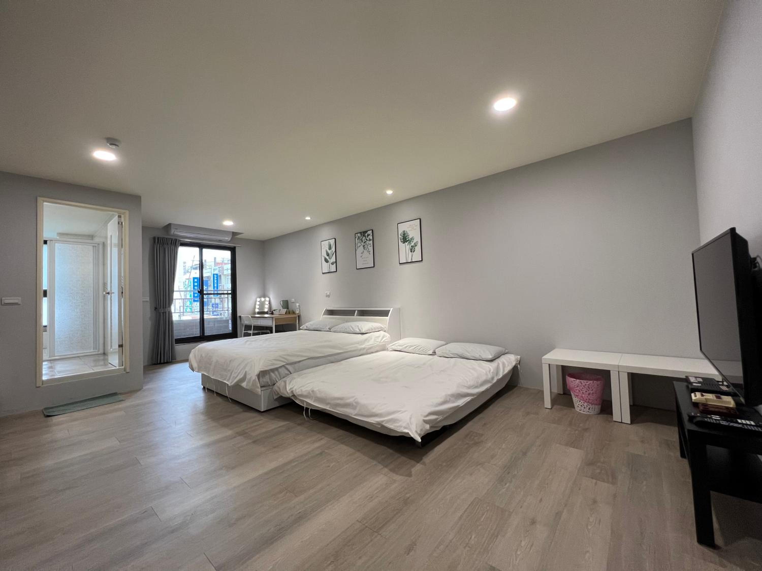 Huludun Self B&B