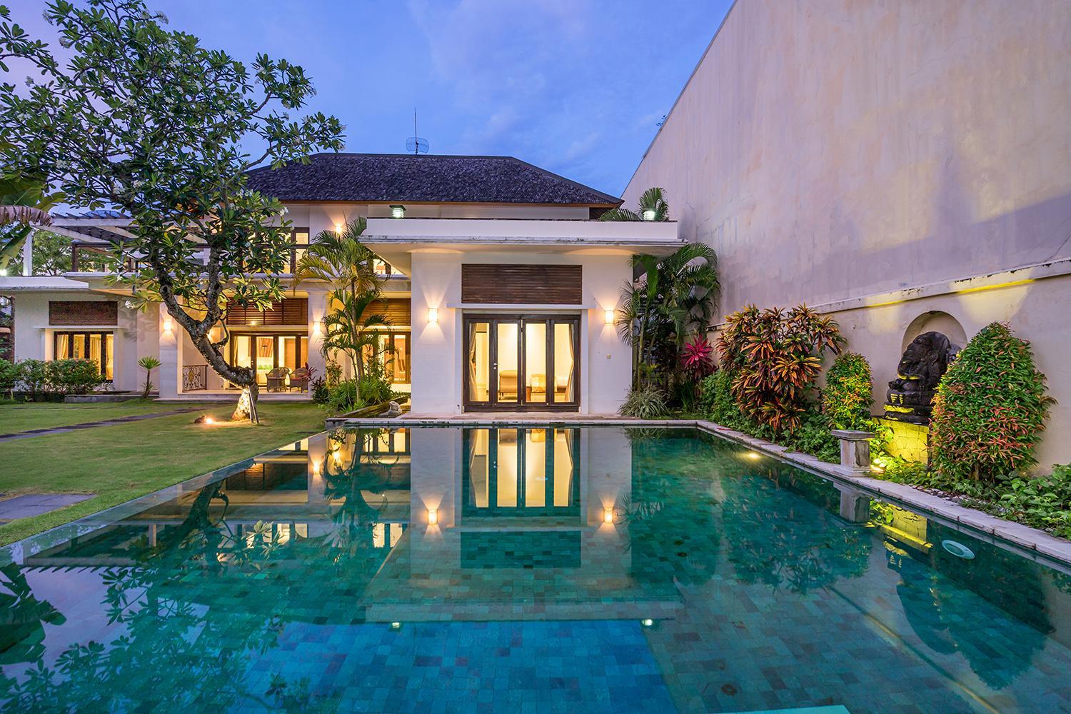 Bali Villa Lotus view 3