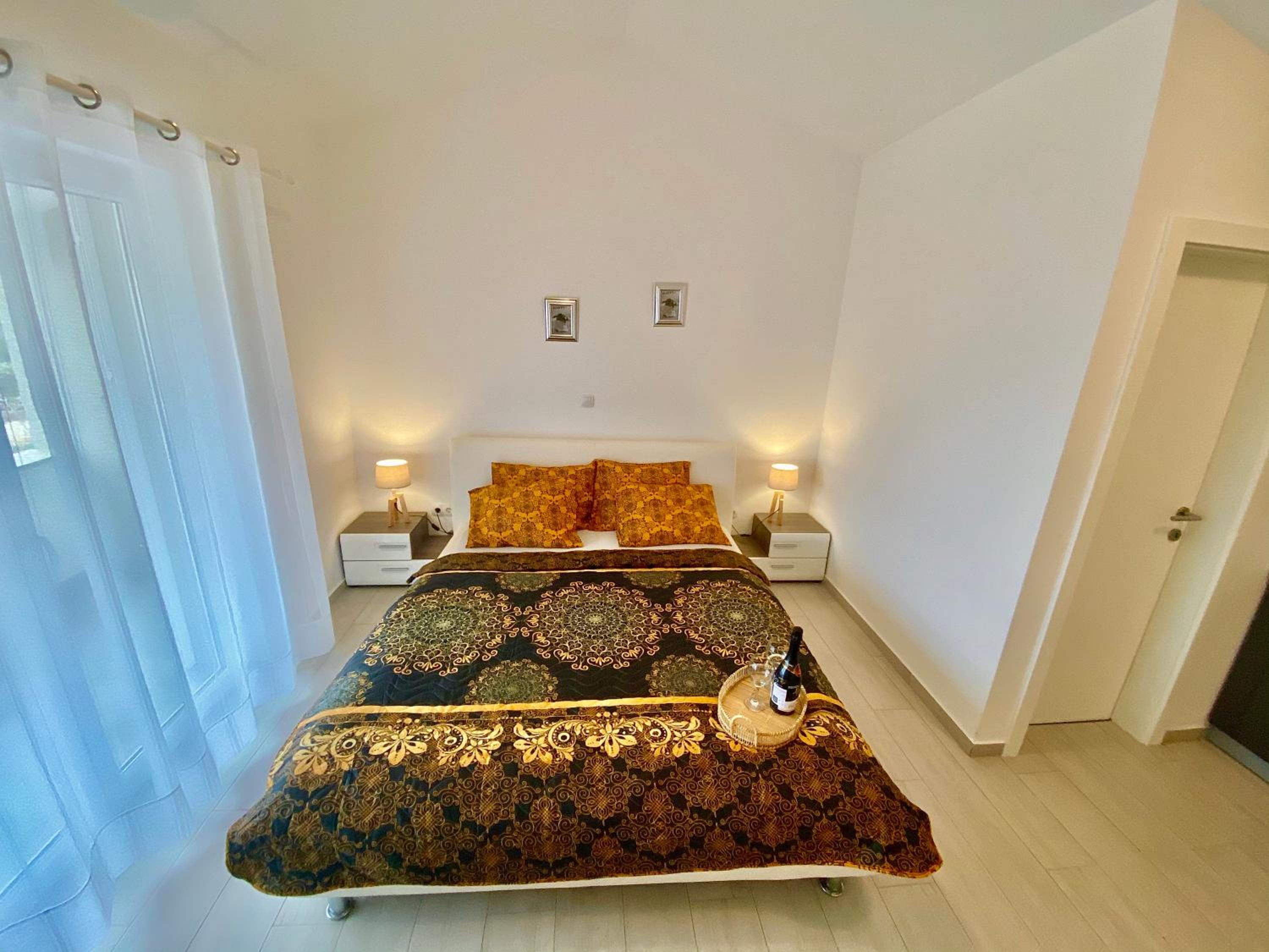 Villa ISLAND VIR with pool view 5