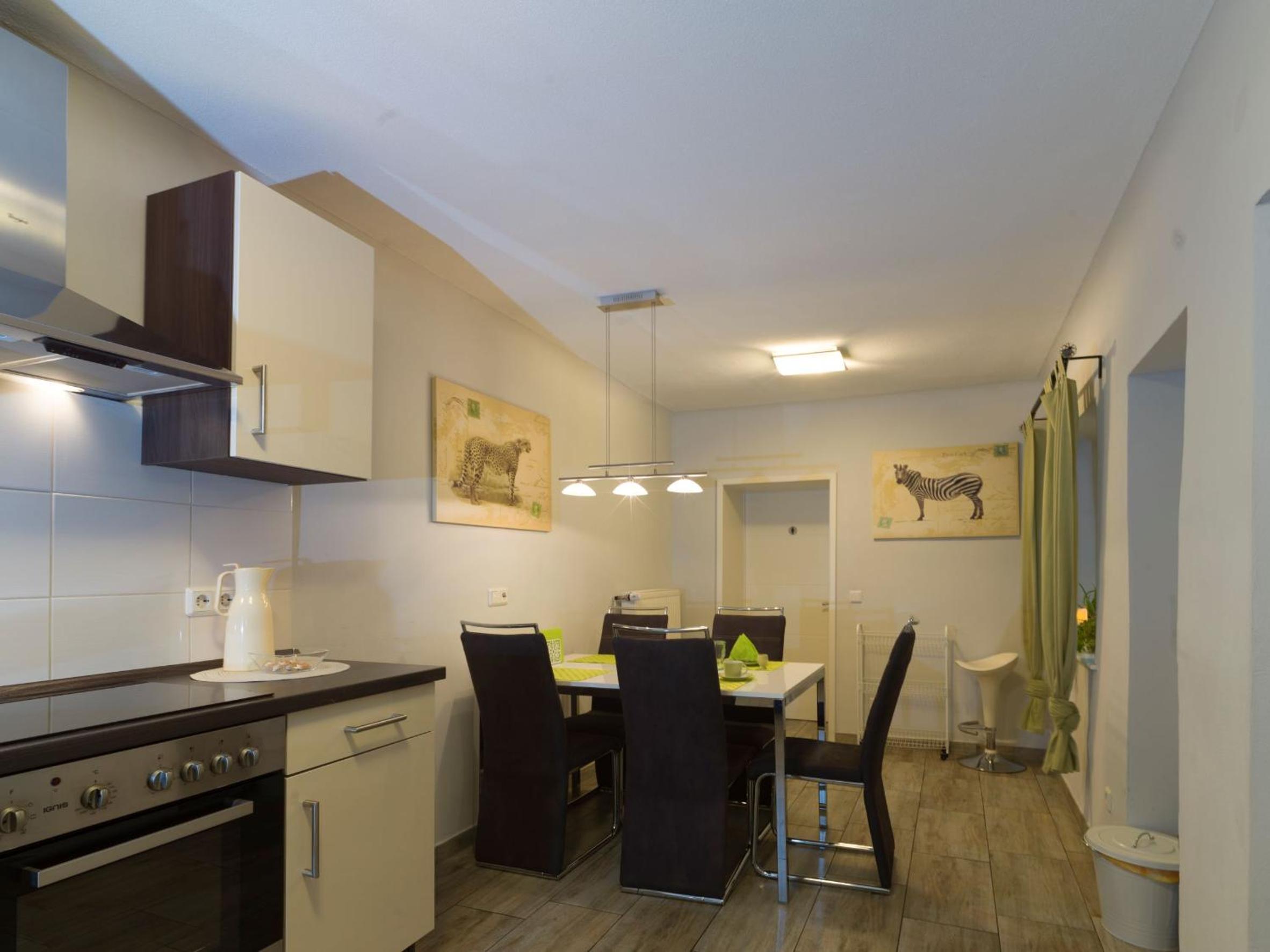 Photo 56