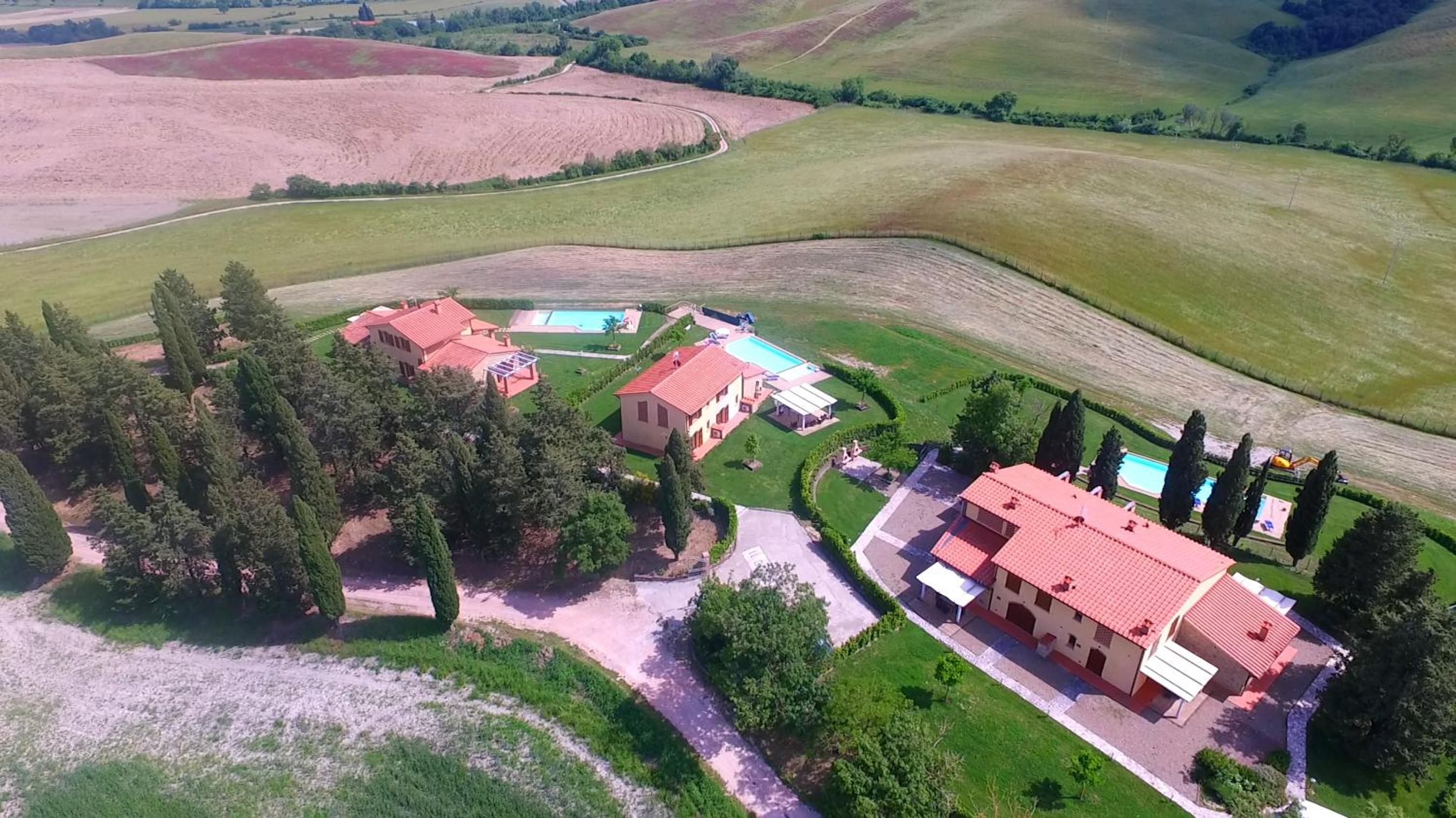 Borgo del Silenzio - Apartments with pool in Lajatico view 4