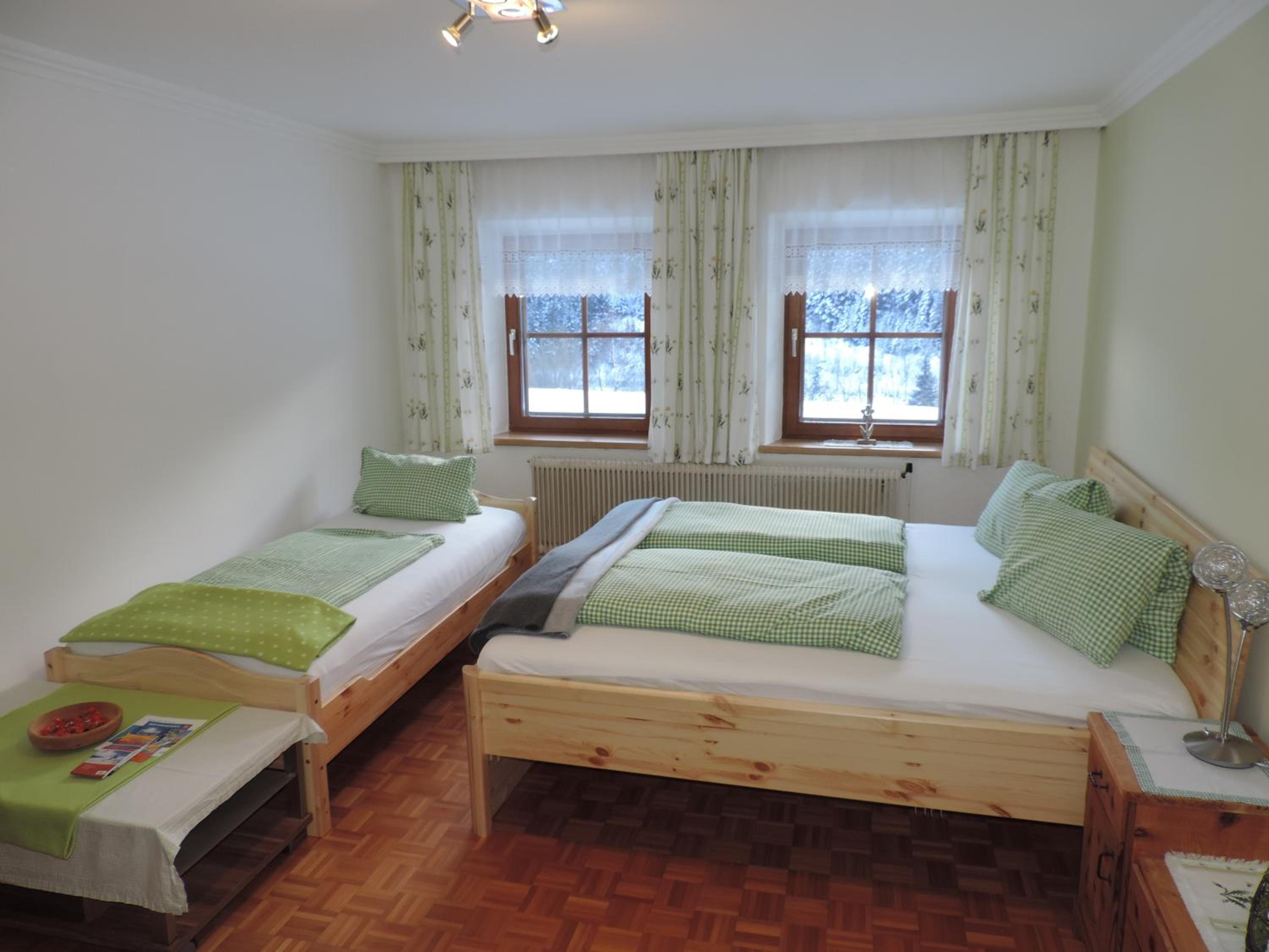 Photo 42