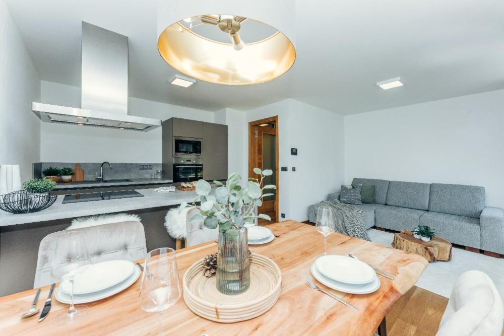 Luxury Apartments Adelka