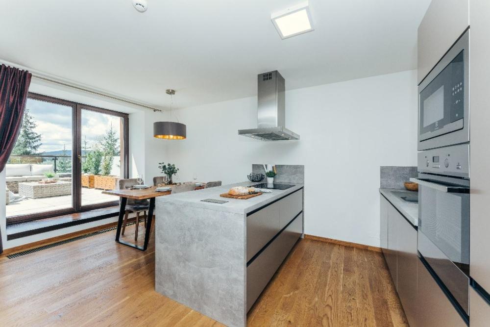 Luxury Apartments Adelka