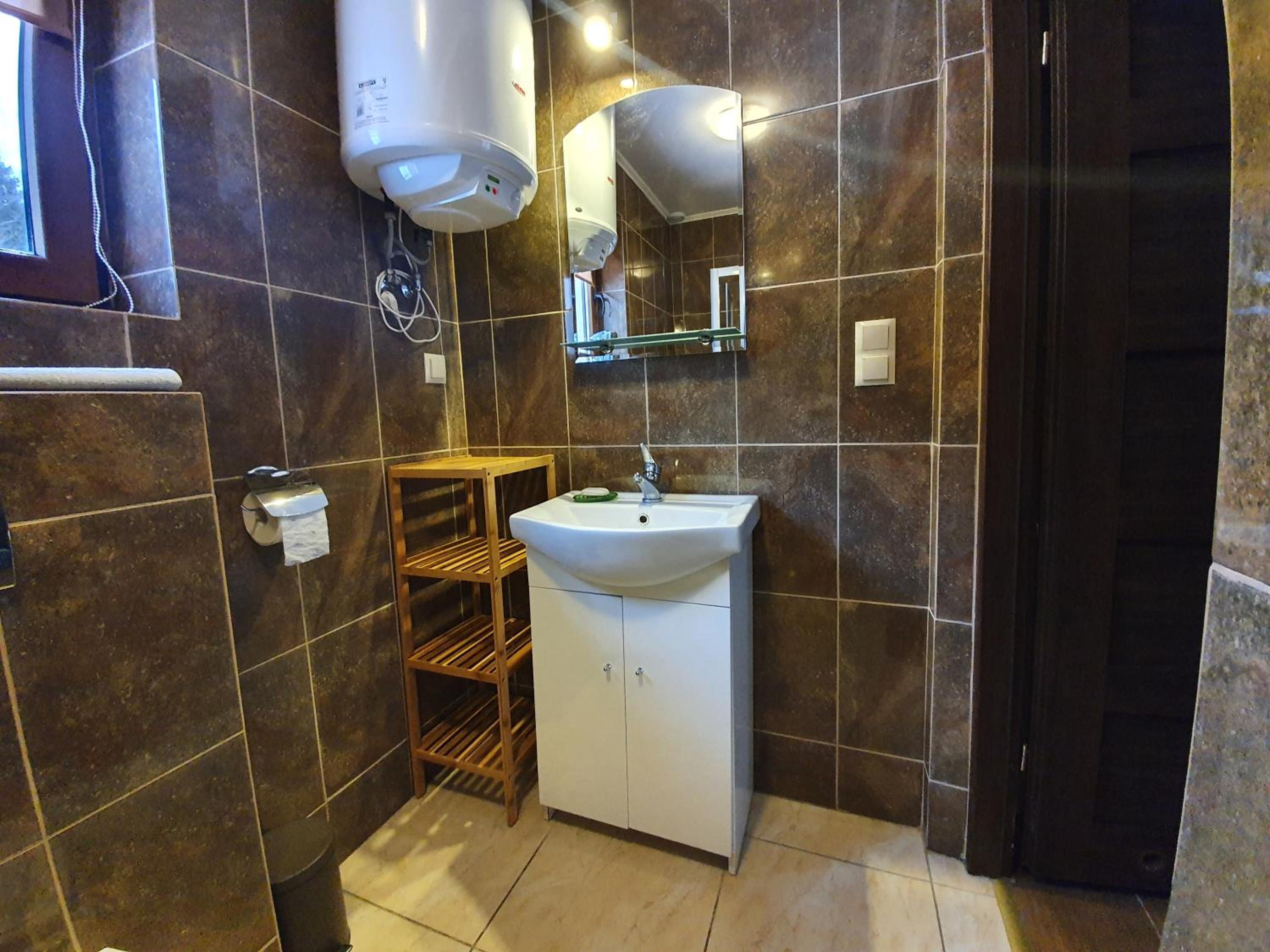 Photo 28