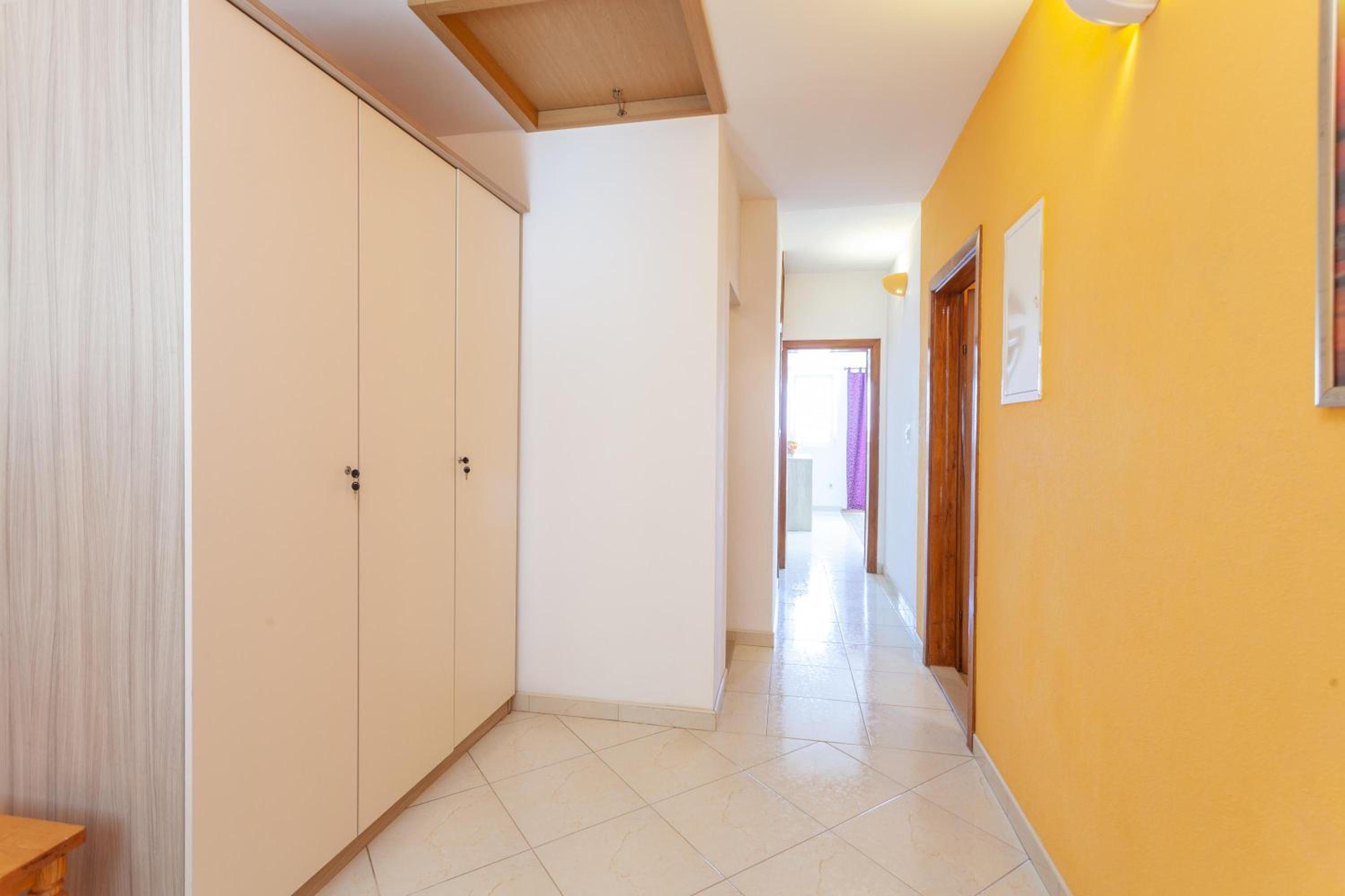 Apartman Prlić 3 en Makarska