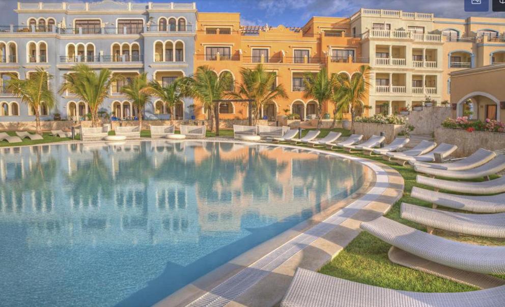 Luxe 1 BR Cap Cana, DR - Steps Away From Pool, King Bed, Caribbean Paradise!