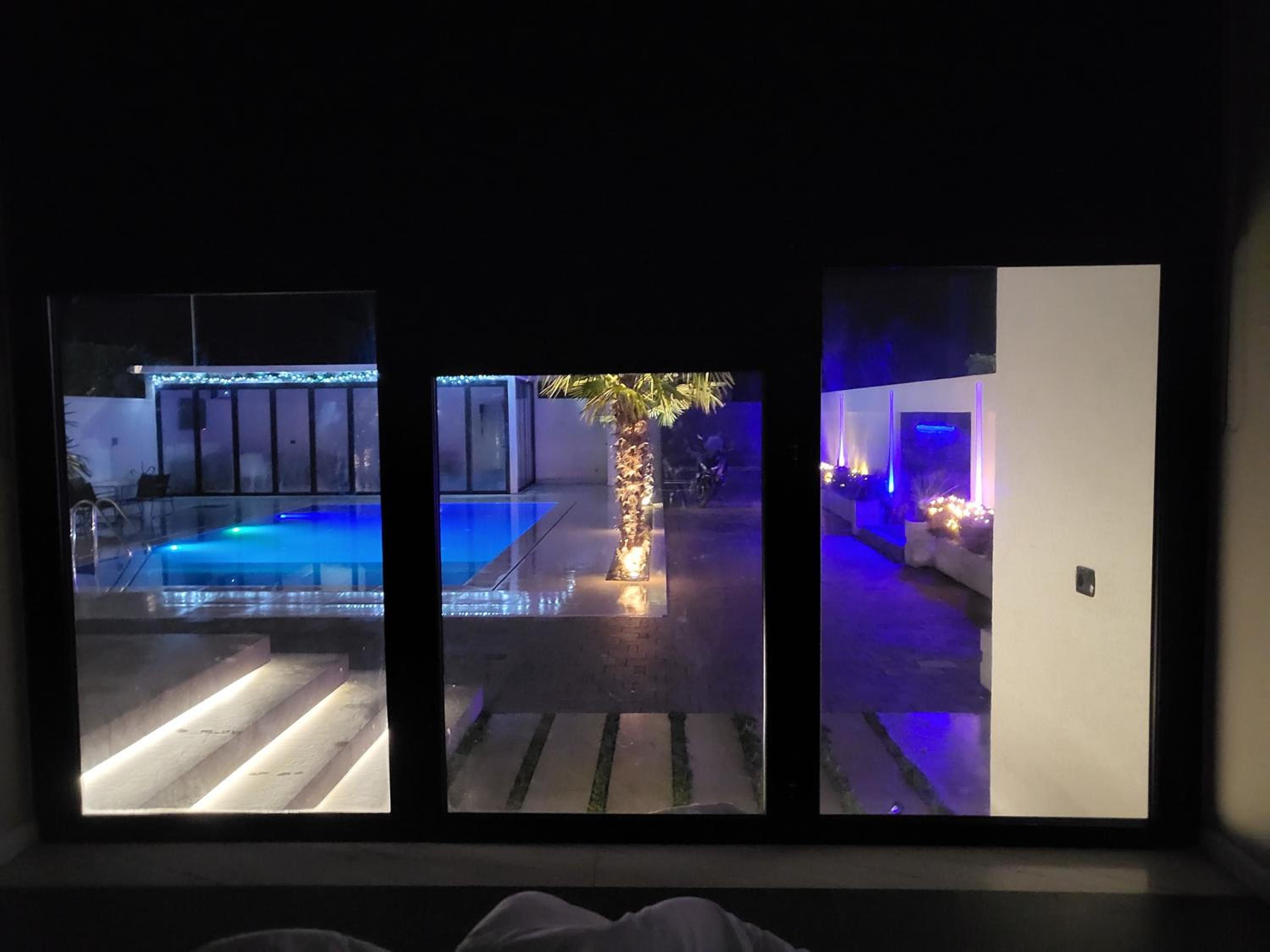 LT Luxury Villa