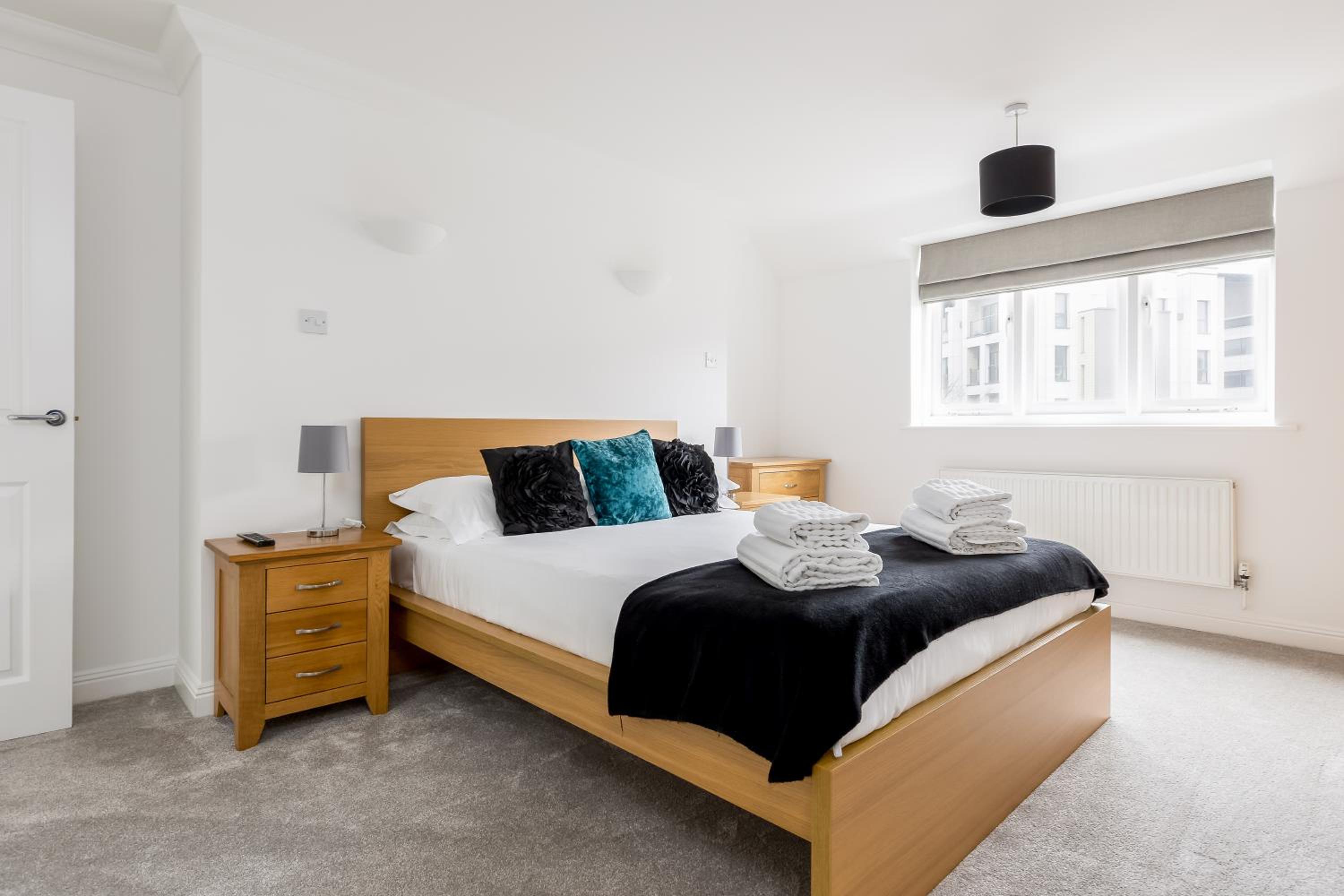 Magnolia House - Beautiful Townhouse in Old Town Poole