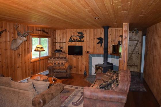 Alaska Creekside Cabins in Seward