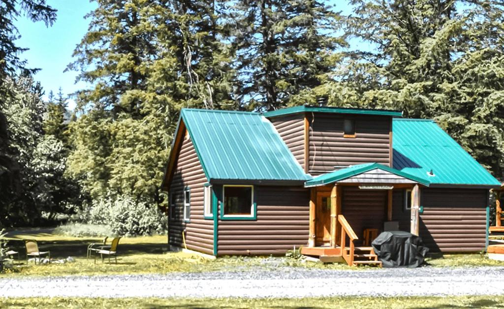 Alaska Creekside Cabins in Seward