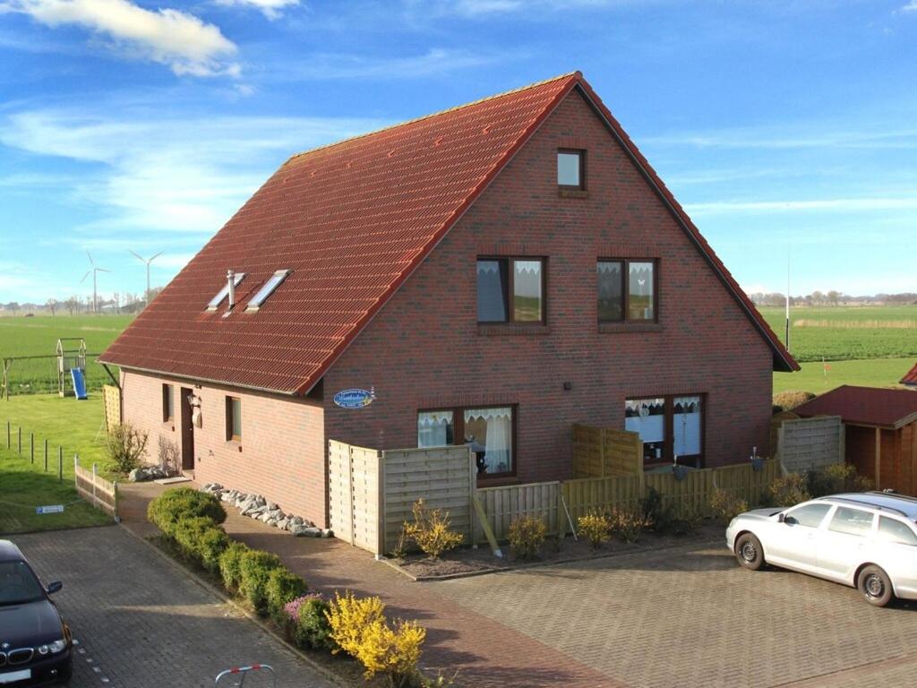 Apartment in NeBmersiel mit Terrasse