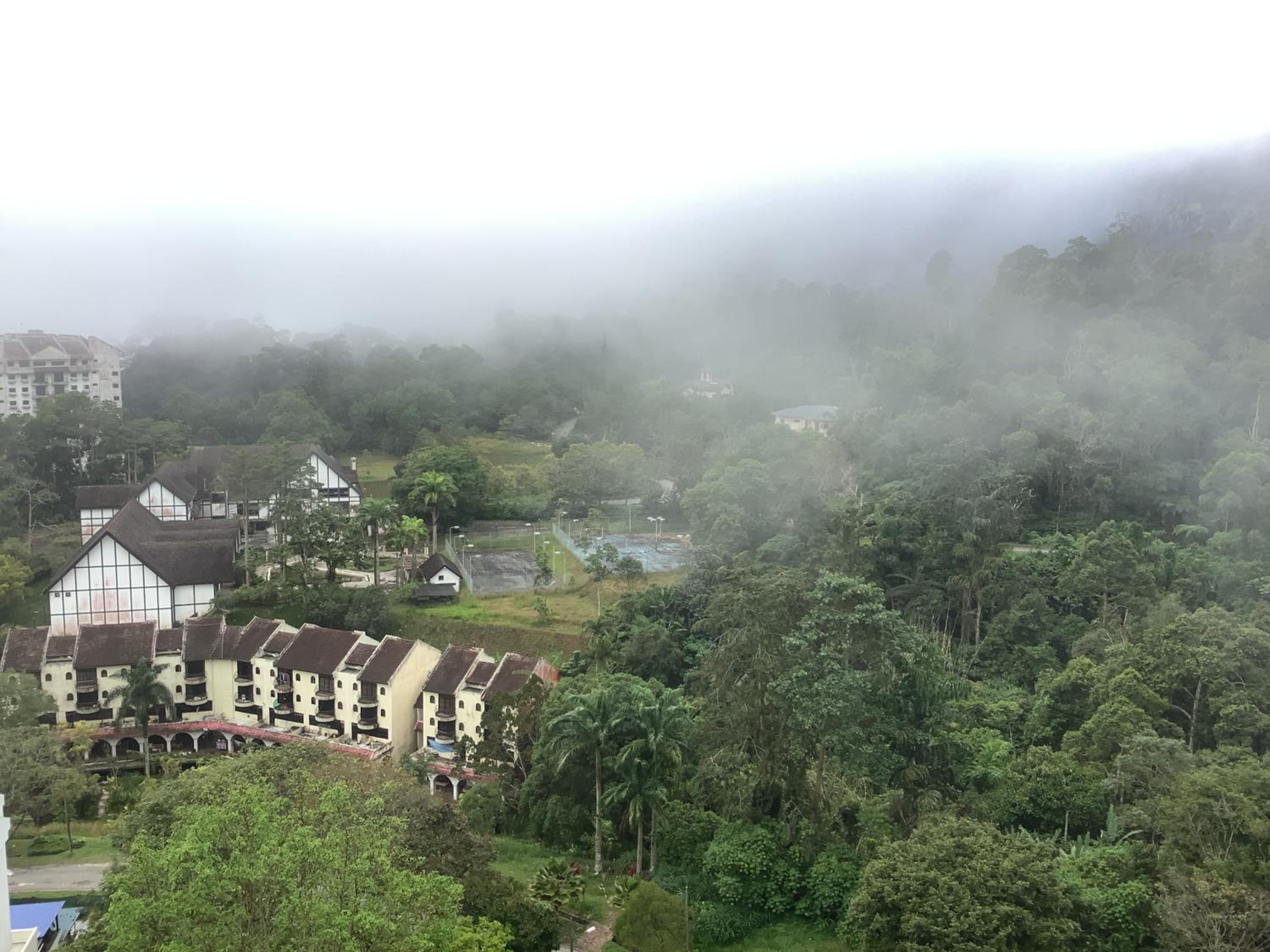 2 bedroom Kempas D2-705 Apartment at Genting Highland photo 1