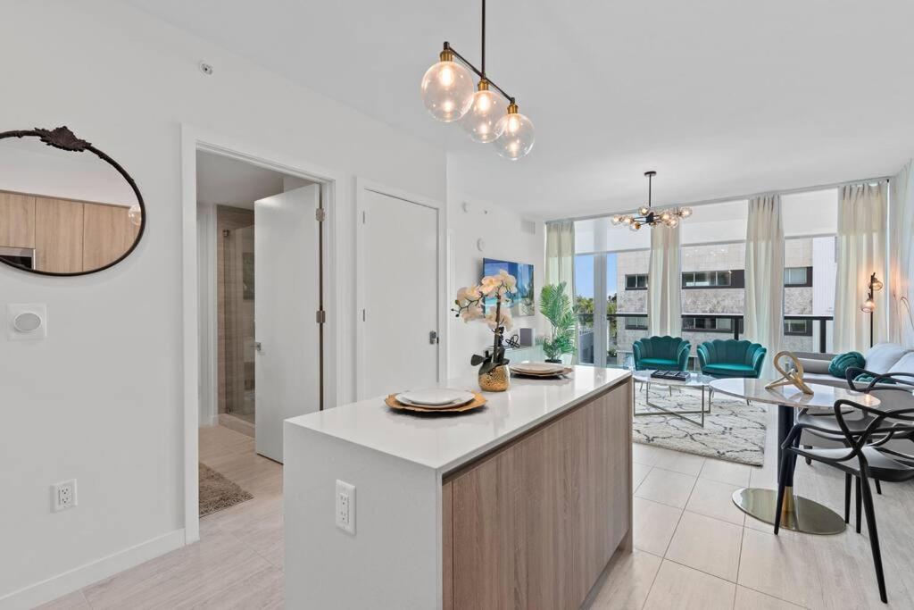 LUXURY 1 BDRM/1B APT IN MIAMI DESIGN DISTRICT AREA