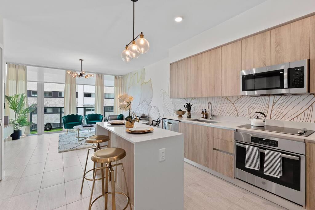 LUXURY 1 BDRM/1B APT IN MIAMI DESIGN DISTRICT AREA