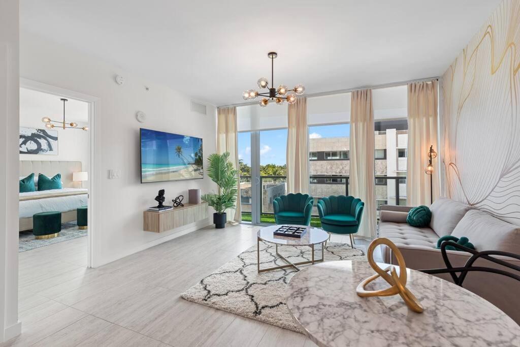 LUXURY 1 BDRM/1B APT IN MIAMI DESIGN DISTRICT AREA