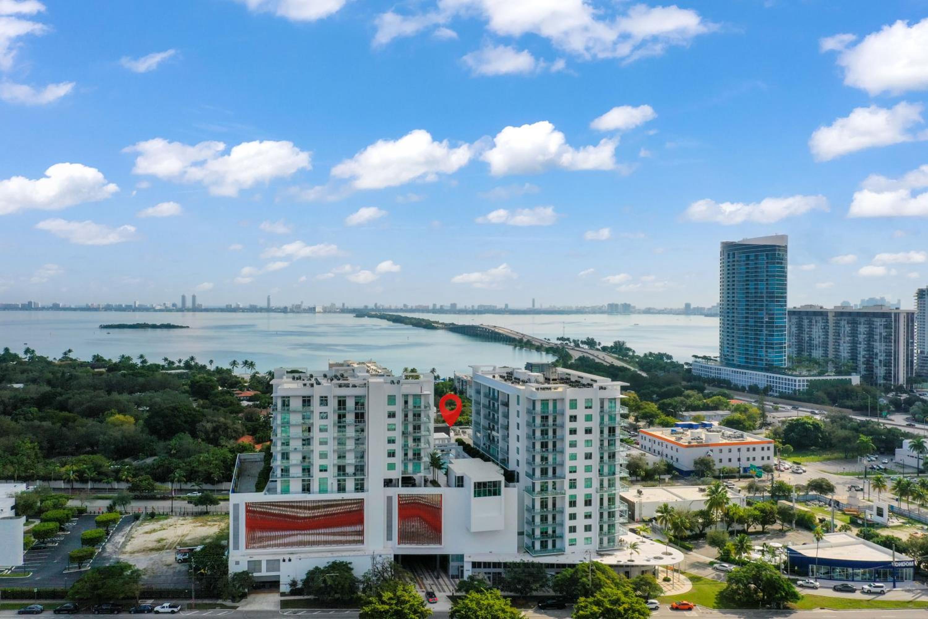 LUXURY 1 BDRM/1B APT IN MIAMI DESIGN DISTRICT AREA
