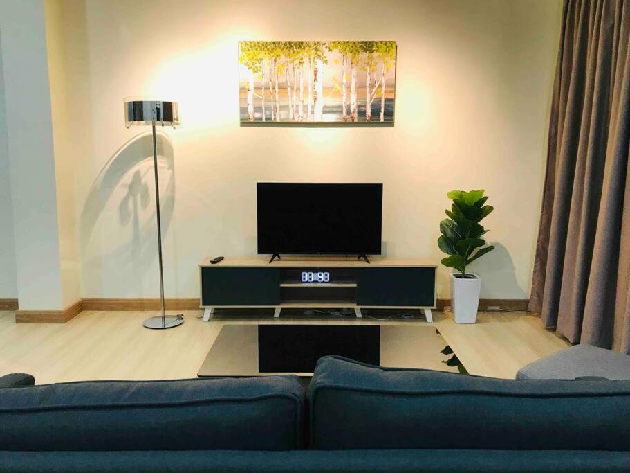 Sarang Homestay - Landed House with 3 Bed Rooms photo 3