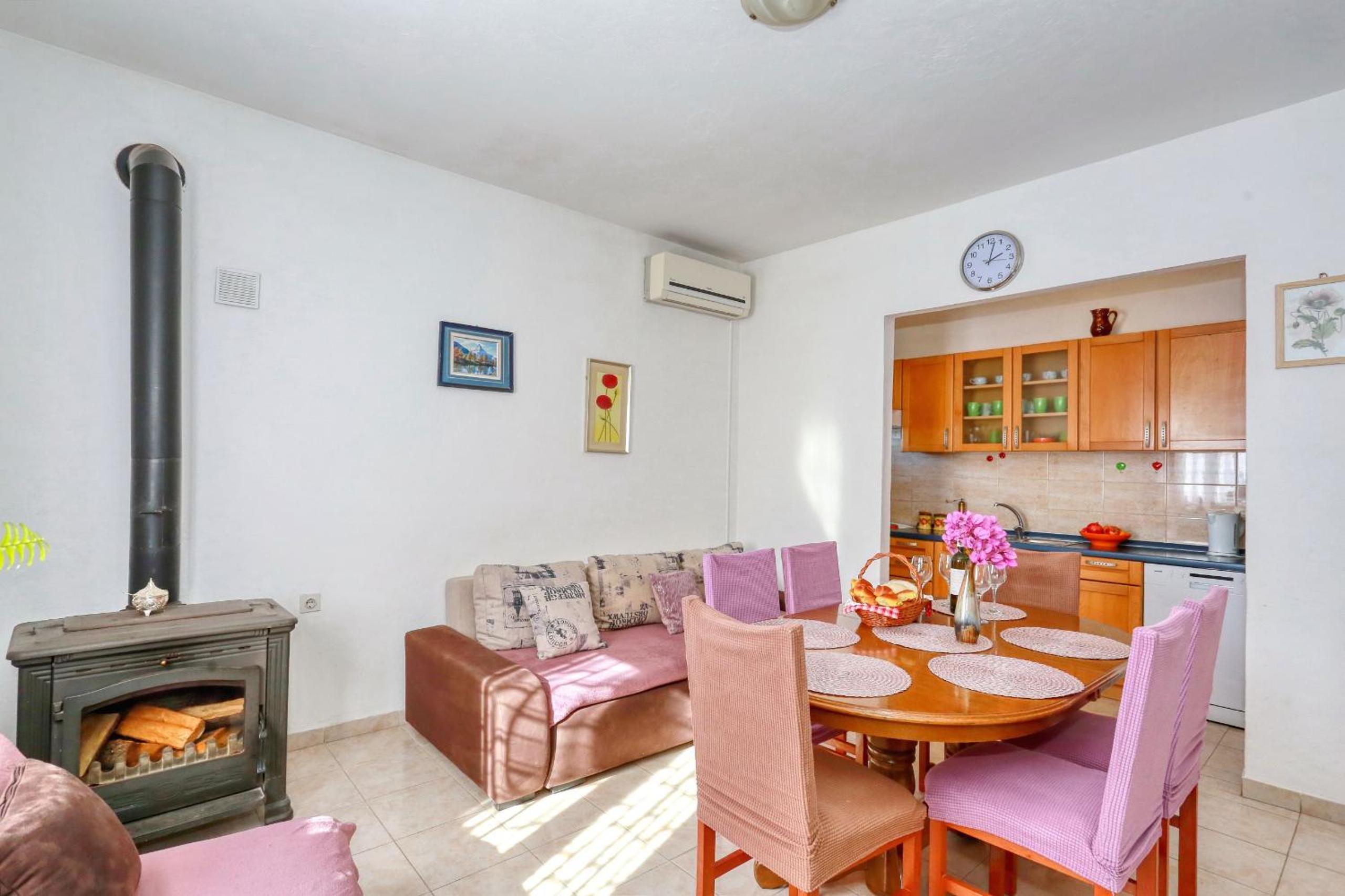 Apartment Nena view 3