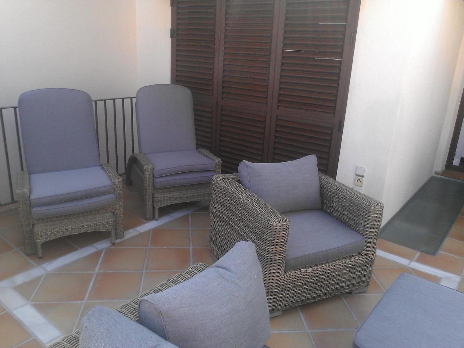 115 - Penthouse with private Pool view 3