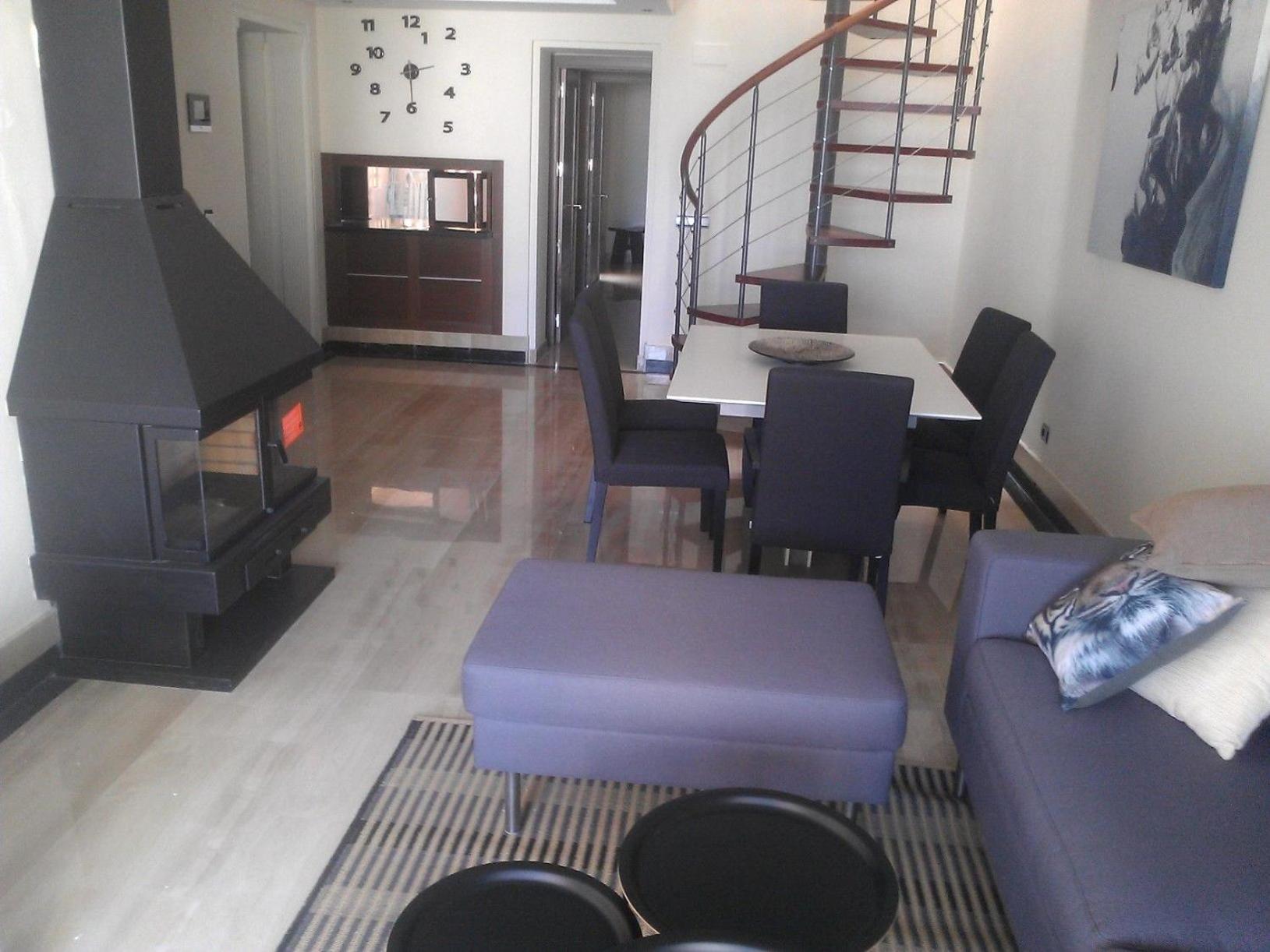 115 - Penthouse with private Pool view 5