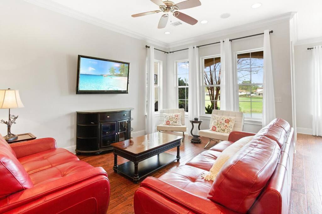 4 Bedroom house on the golf course with 2 golf carts! view 2