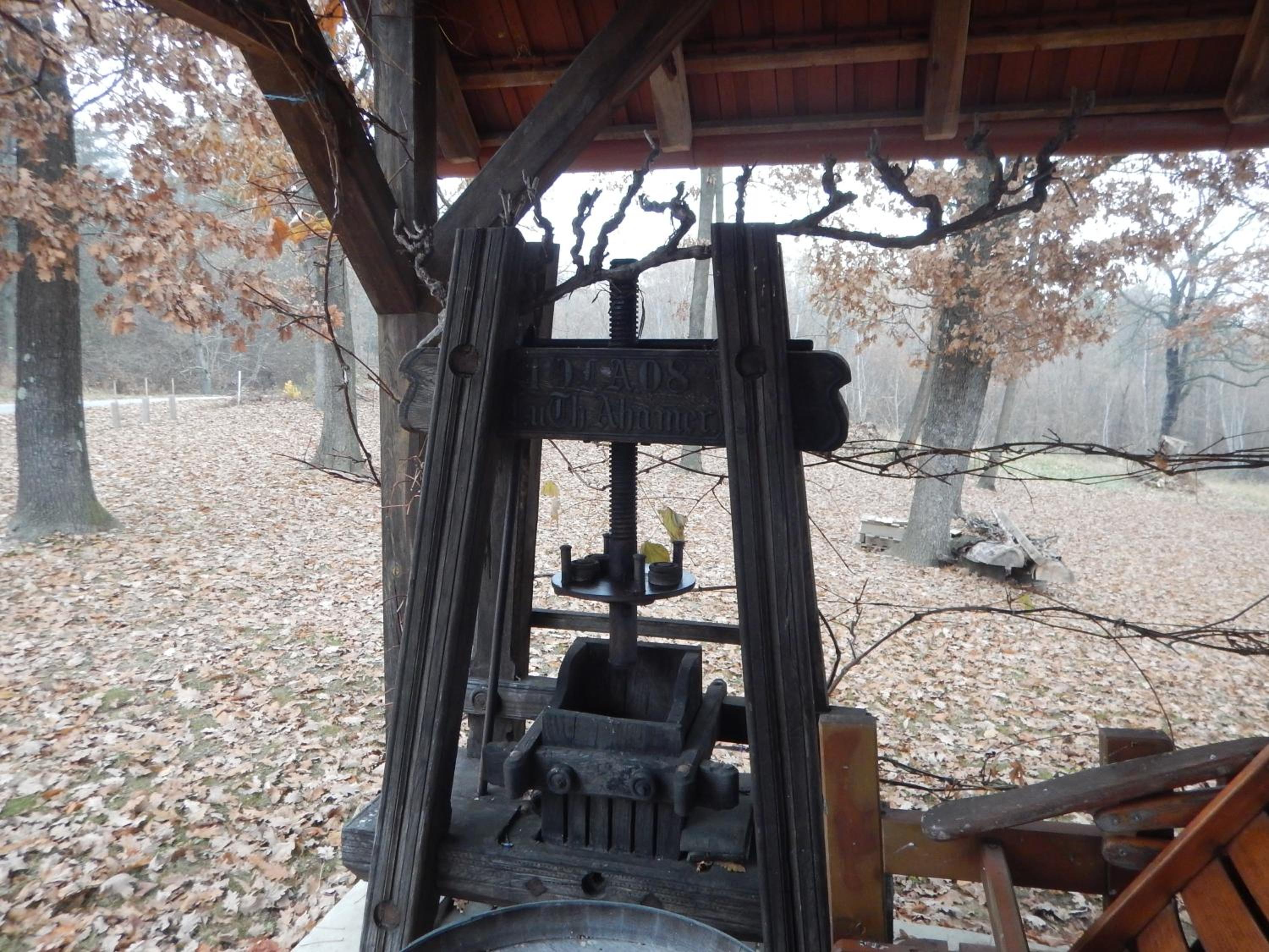 Kellerstöckl Postrumer Weinberg 49