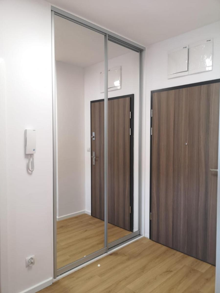 Nowoczesny apartament na Promenadach Wroclawskich view 3