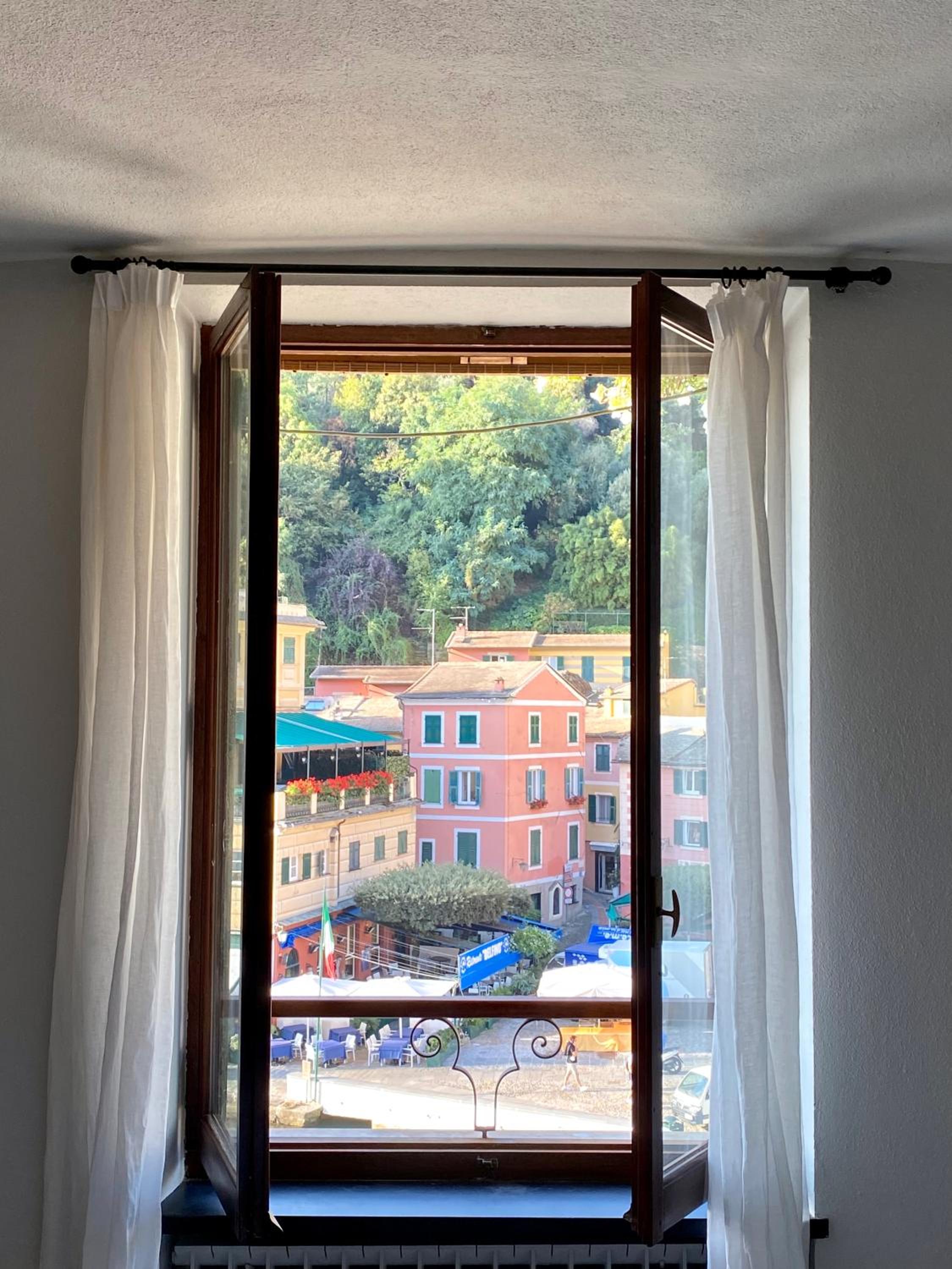 A dream in Portofino Piazzetta view 3