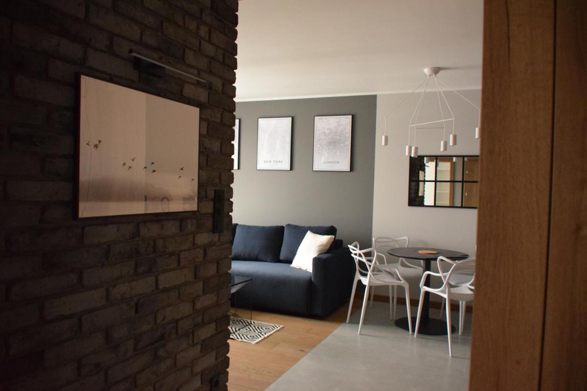 Uroczy apartament z widokiem i darmowym parkingiem view 5