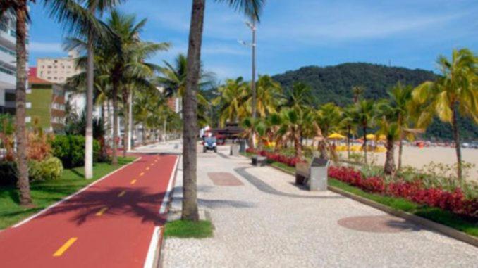 DISPONIVEL NATAL E REVEILLON 2026 - Belíssima e Aconchegante Casa com Piscina e Aquecimento Solar o Ano Todo GRATUITO, Perto da Praia