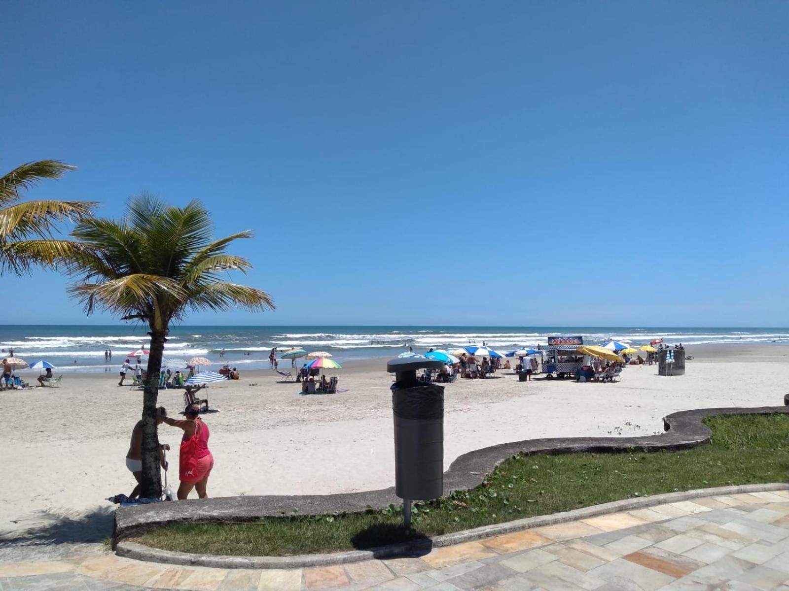 DISPONIVEL NATAL E REVEILLON 2026 - Belíssima e Aconchegante Casa com Piscina e Aquecimento Solar o Ano Todo GRATUITO, Perto da Praia