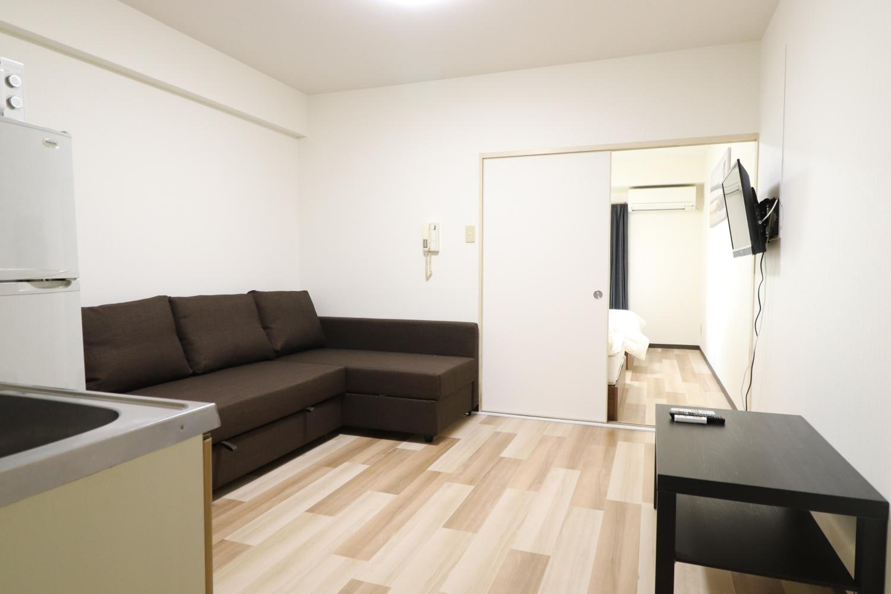 Court Saiwaicho